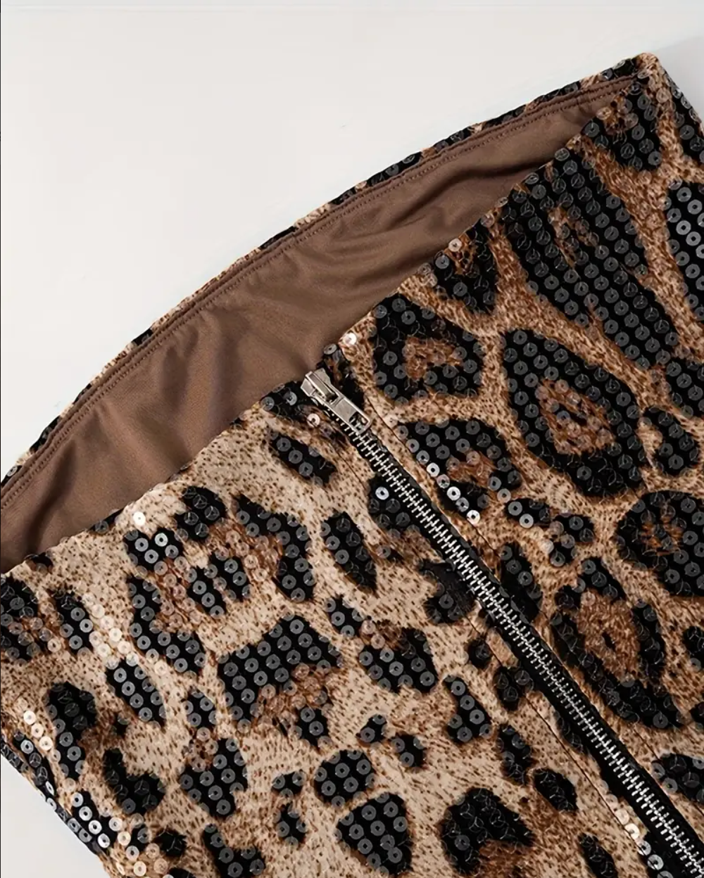 Leopard | Crop