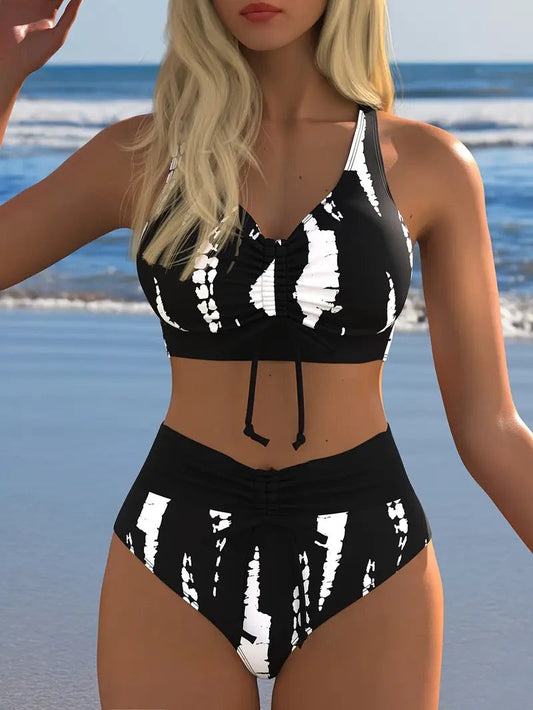 Monokrom Desenli Yüksek Bel Bikini Takımı