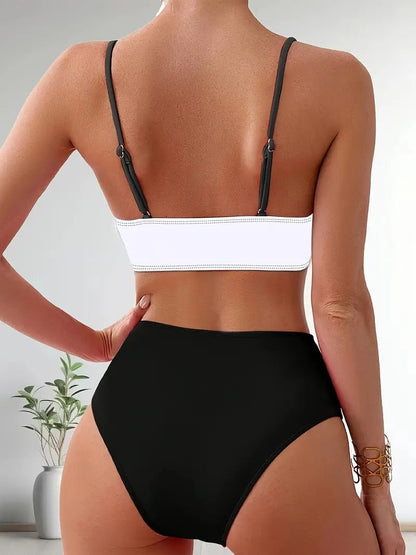 Palmiye Gölgesi | Bikini